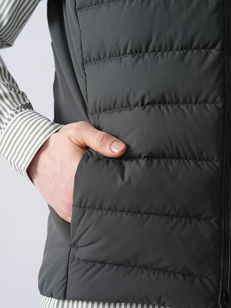 SCANDINAVIAN EDITION | Steppgilet  RATIO II | olive