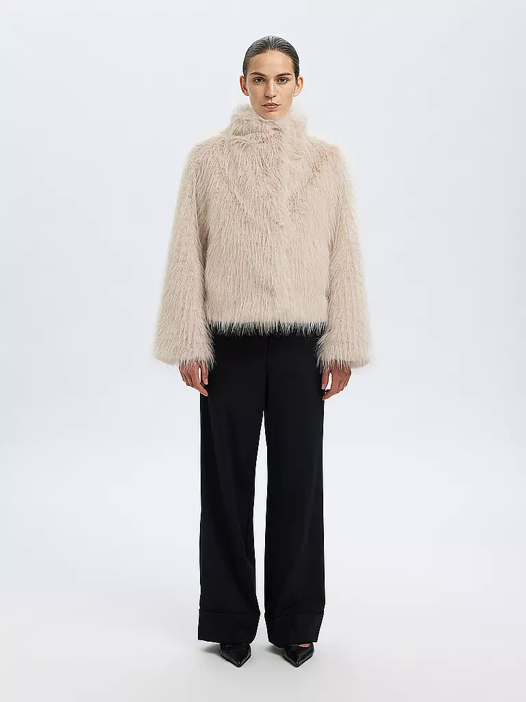 SELECTED FEMME | Jacke in Felloptik  | creme