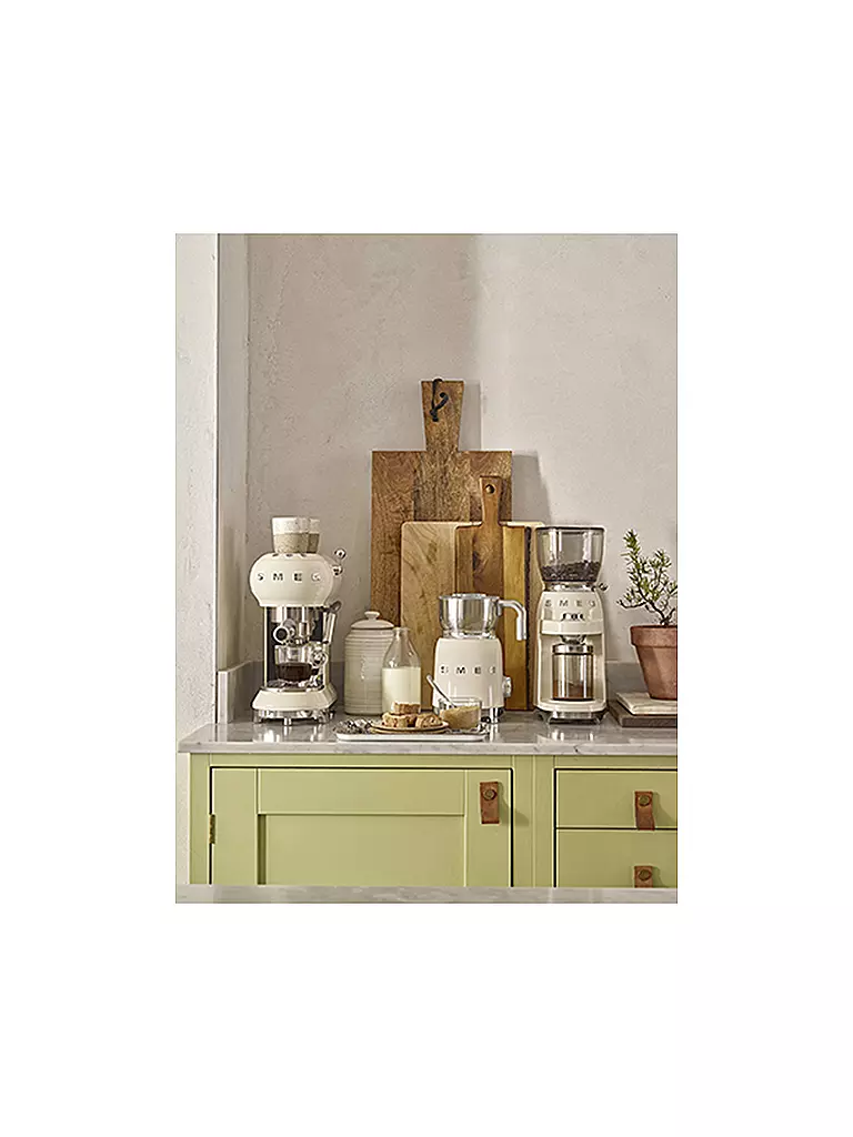 SMEG | Espresso-Kaffeemaschine 50s Retro Style Creme ECF01CREU | creme