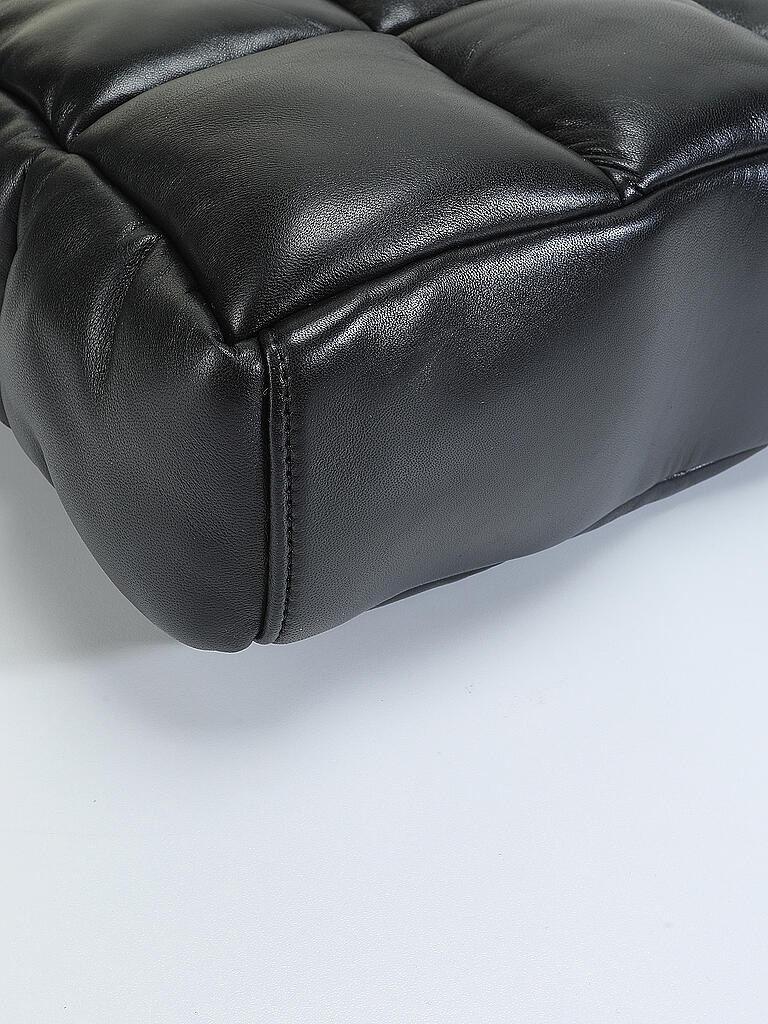 STAND | Ledertasche - Shopper Assante Puffy Bag | schwarz
