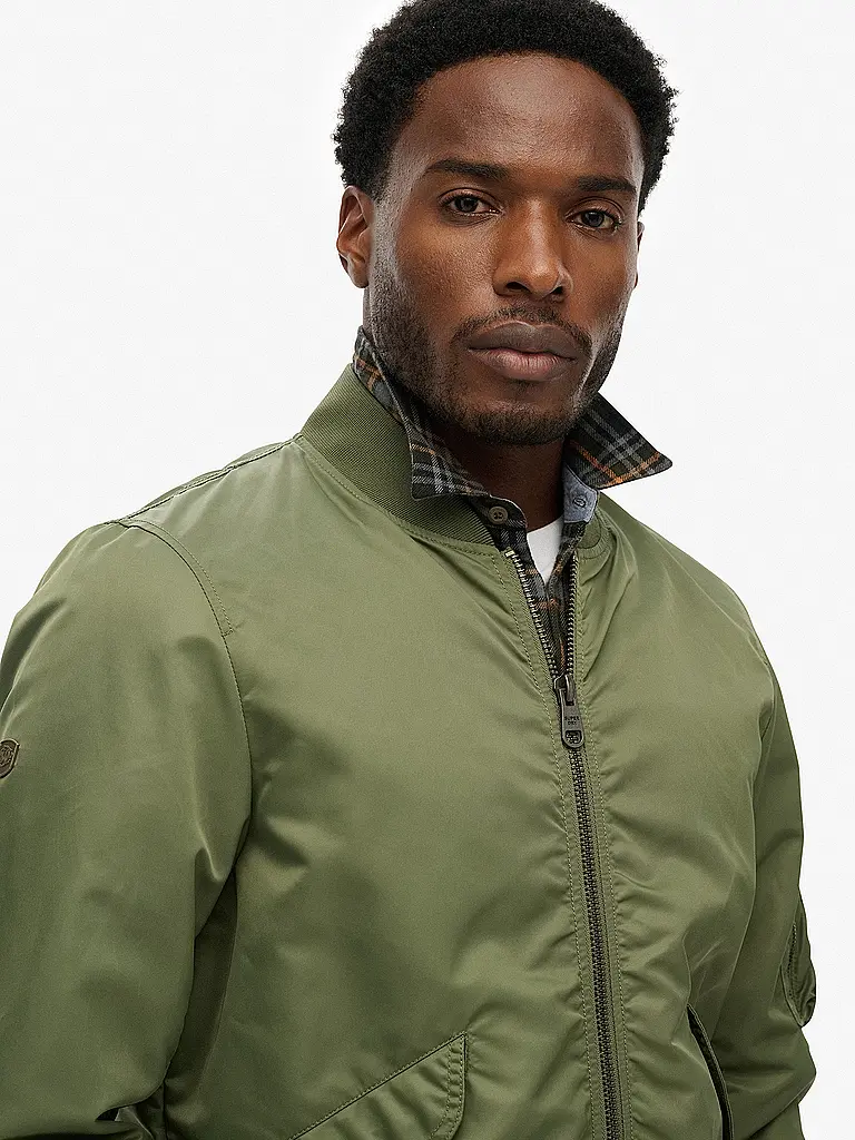 SUPERDRY | 7766030 | Dunkelgrün