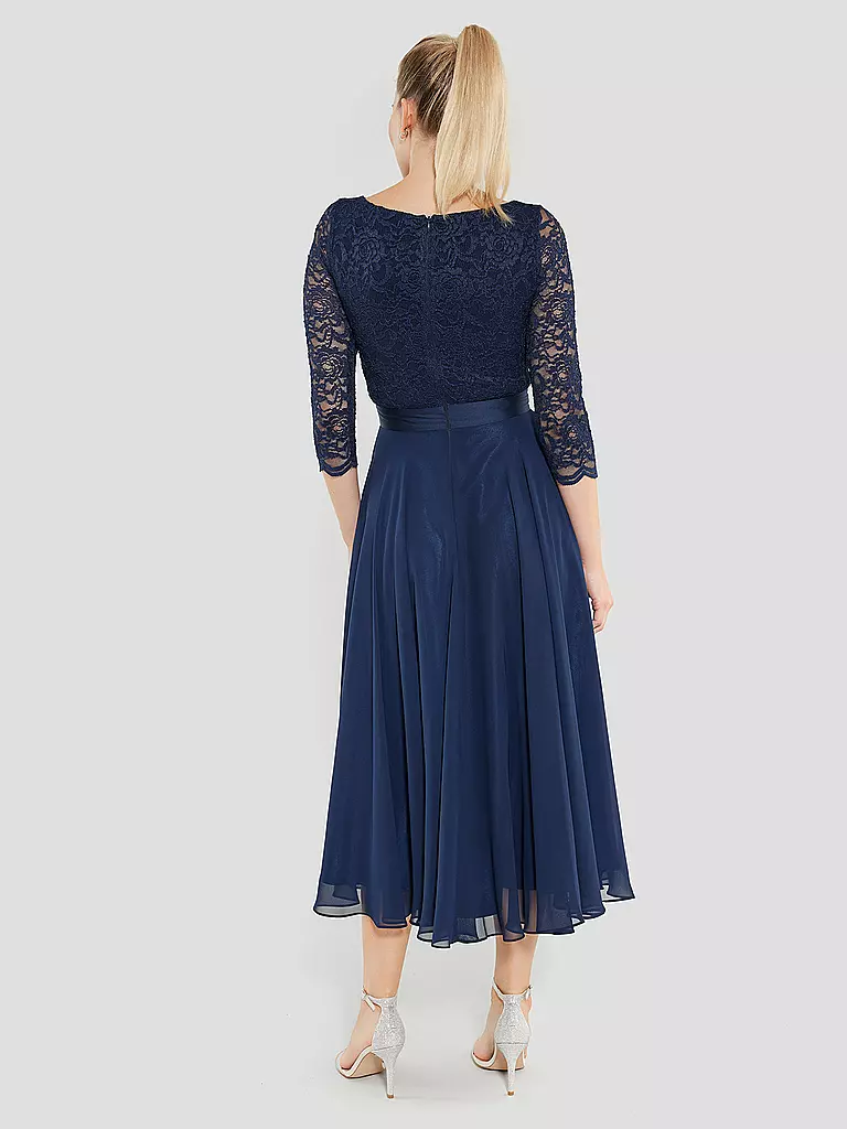 SWING | Abendkleid | grün