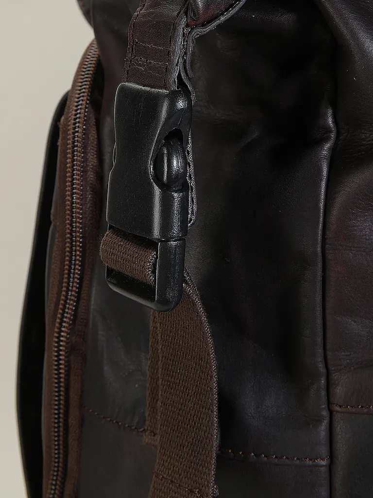 THE CHESTERFIELD BRAND | Laptop Rucksack REMO 16 Zoll | Braun