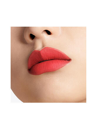 TOM FORD BEAUTY | Liquid Lip Matte (11 Scarlet Rouge)