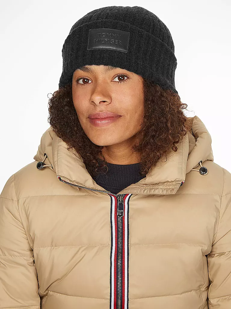 Wie Fallen Die Größen Bei Tommy Hilfiger Aus TOMMY HILFIGER Mütze - Haube schwarz