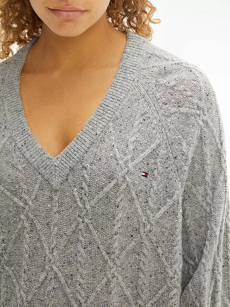 TOMMY HILFIGER | Pullover Donegal | grau