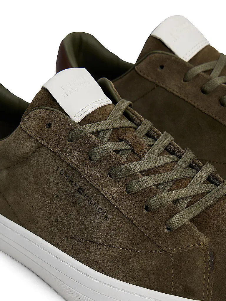 TOMMY HILFIGER | Sneaker | olive