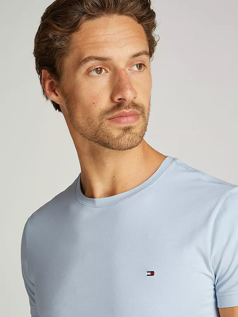 TOMMY HILFIGER | T-Shirt Slim Fit | grün