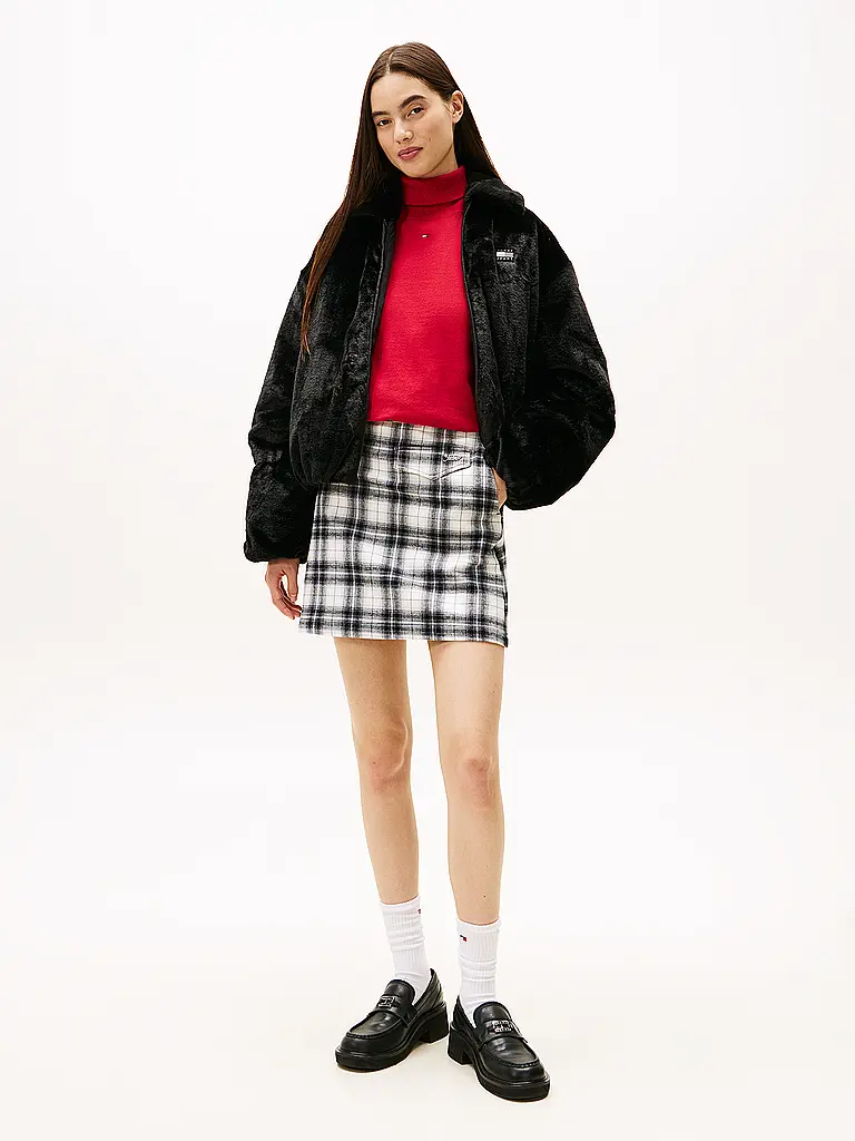 TOMMY JEANS | Blouson in Felloptik | Schwarz