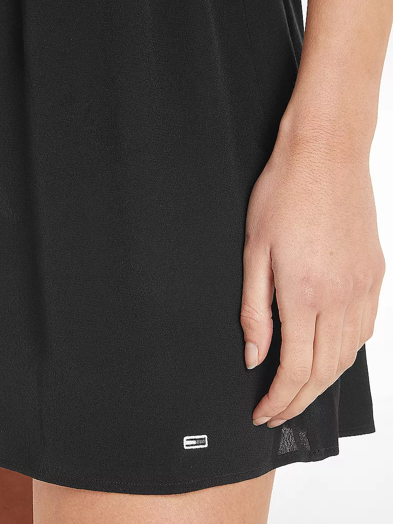 TOMMY JEANS | Minikleid | schwarz