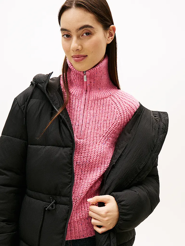 TOMMY JEANS | Steppjacke | Schwarz