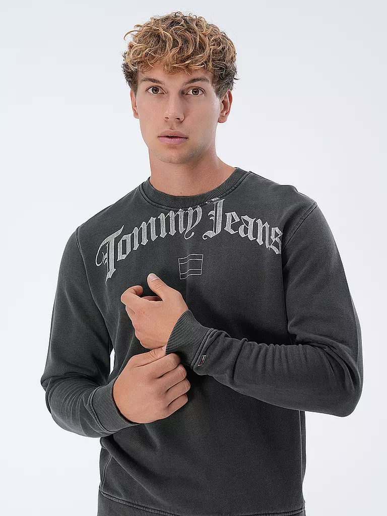 TOMMY JEANS Sweater schwarz