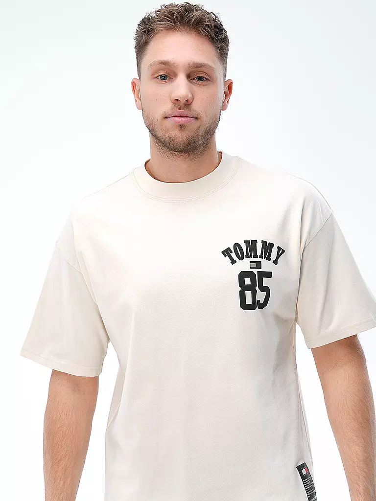 TOMMY JEANS | T-Shirt REMASTERED 1985 | beige