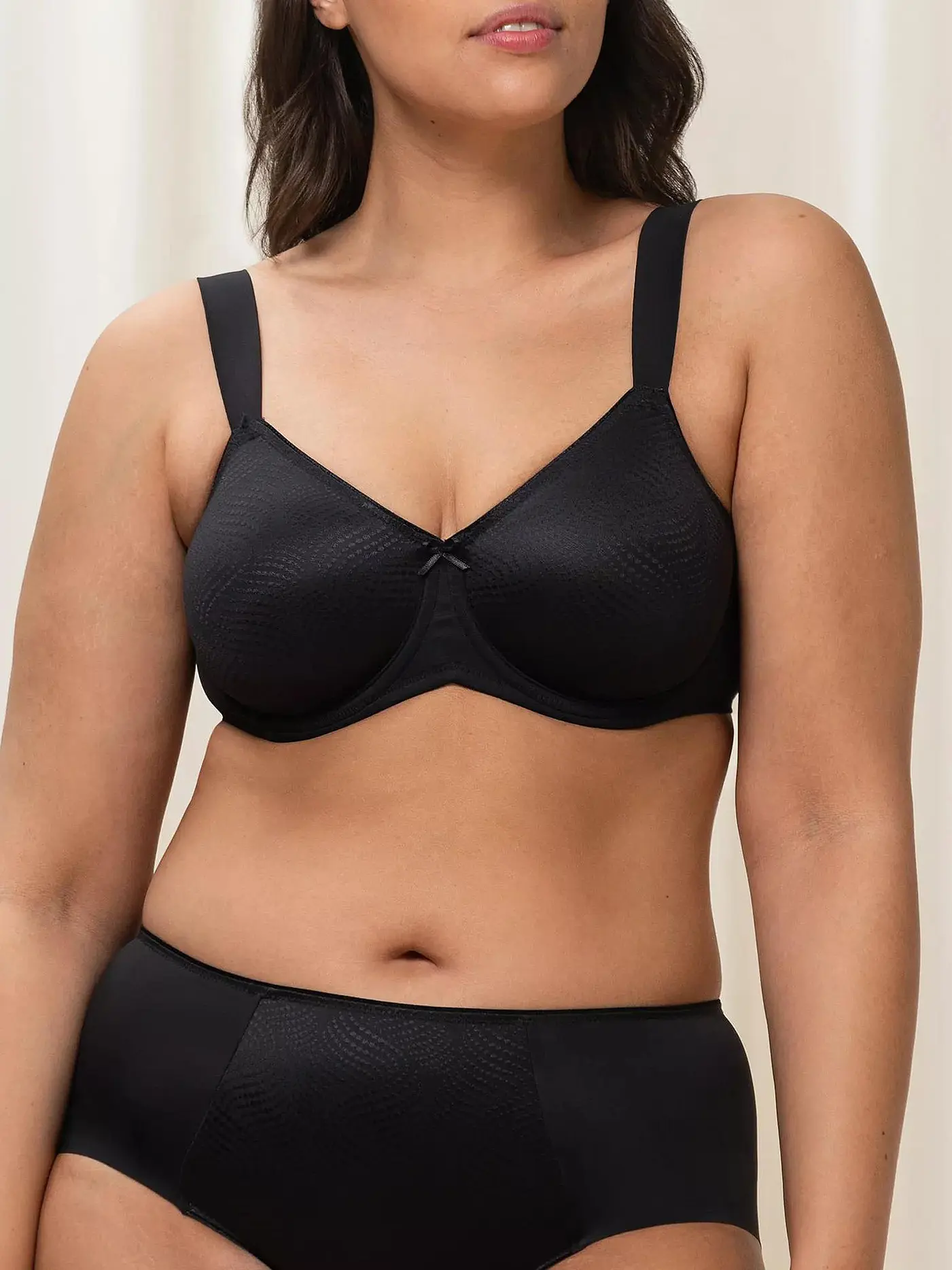 TRIUMPH | Minimizer BH "Essential" (Schwarz) | schwarz