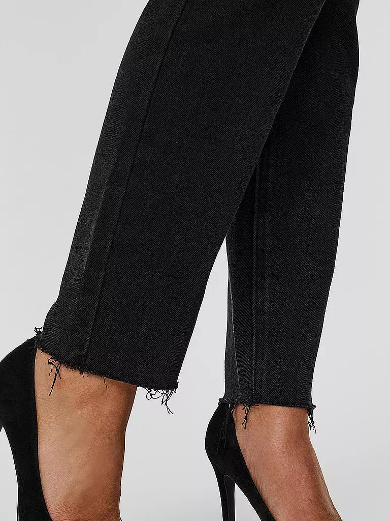 VERO MODA | Highwaist Jeans Straight Fit | schwarz