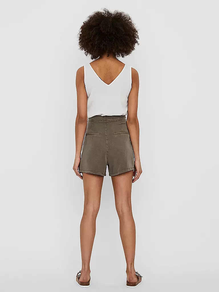 VERO MODA | Shorts Loose Fit VMMIA | olive