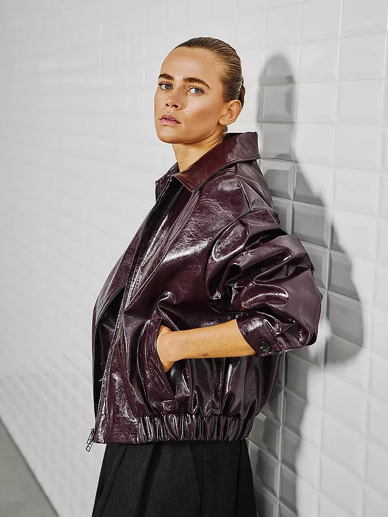 WITHBLACK | Jacke aus Lederimitat GILIAN | 