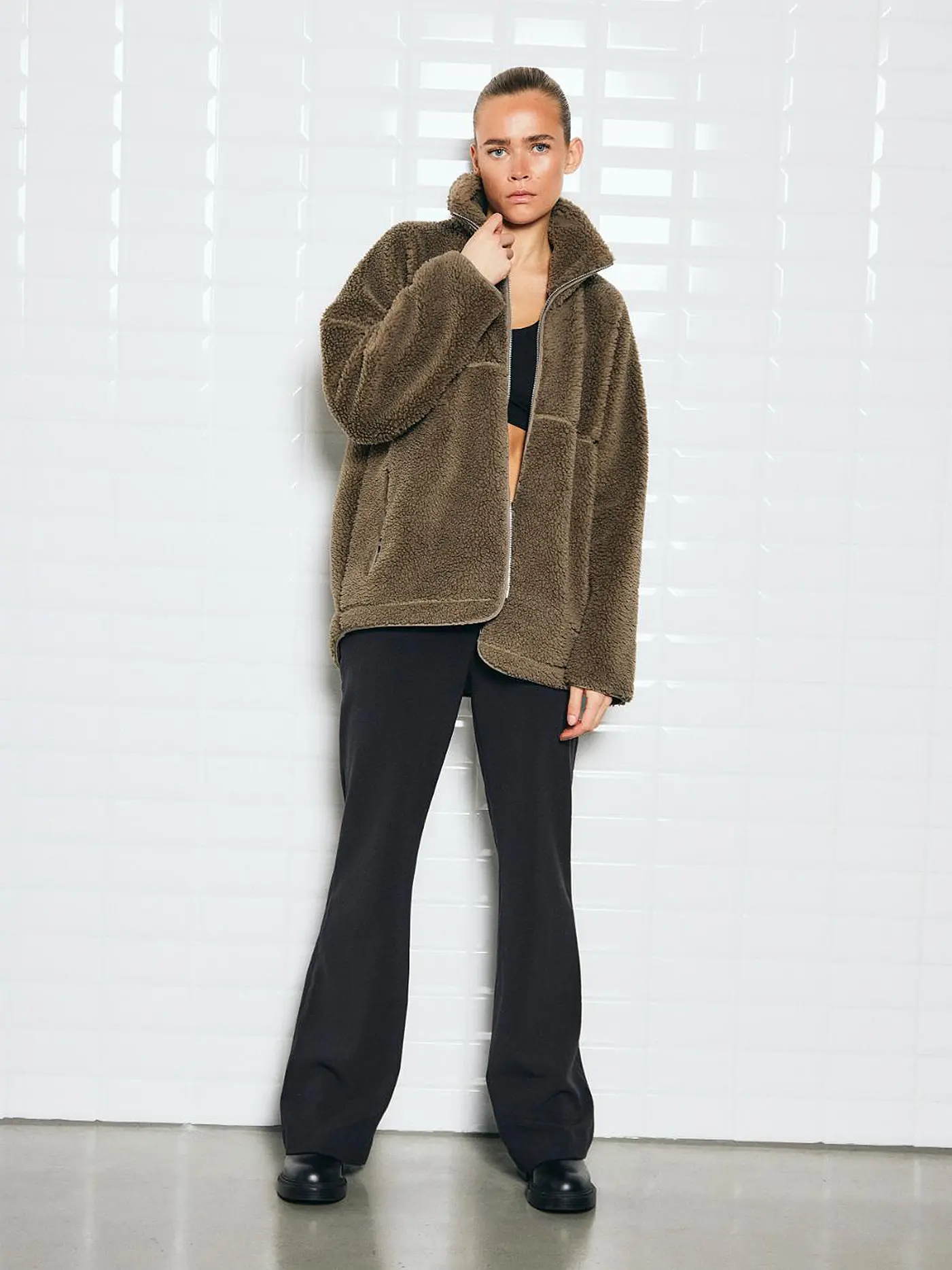 WITHBLACK | Jacke in Felloptik PILE | hellbraun