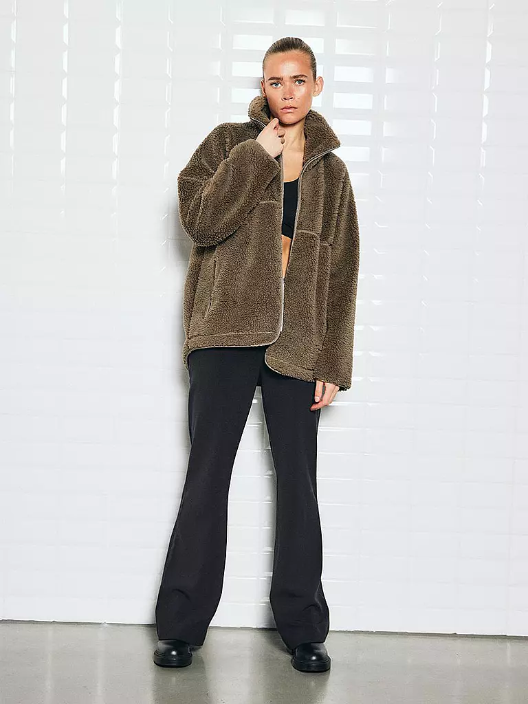 WITHBLACK | Jacke in Felloptik PILE | 