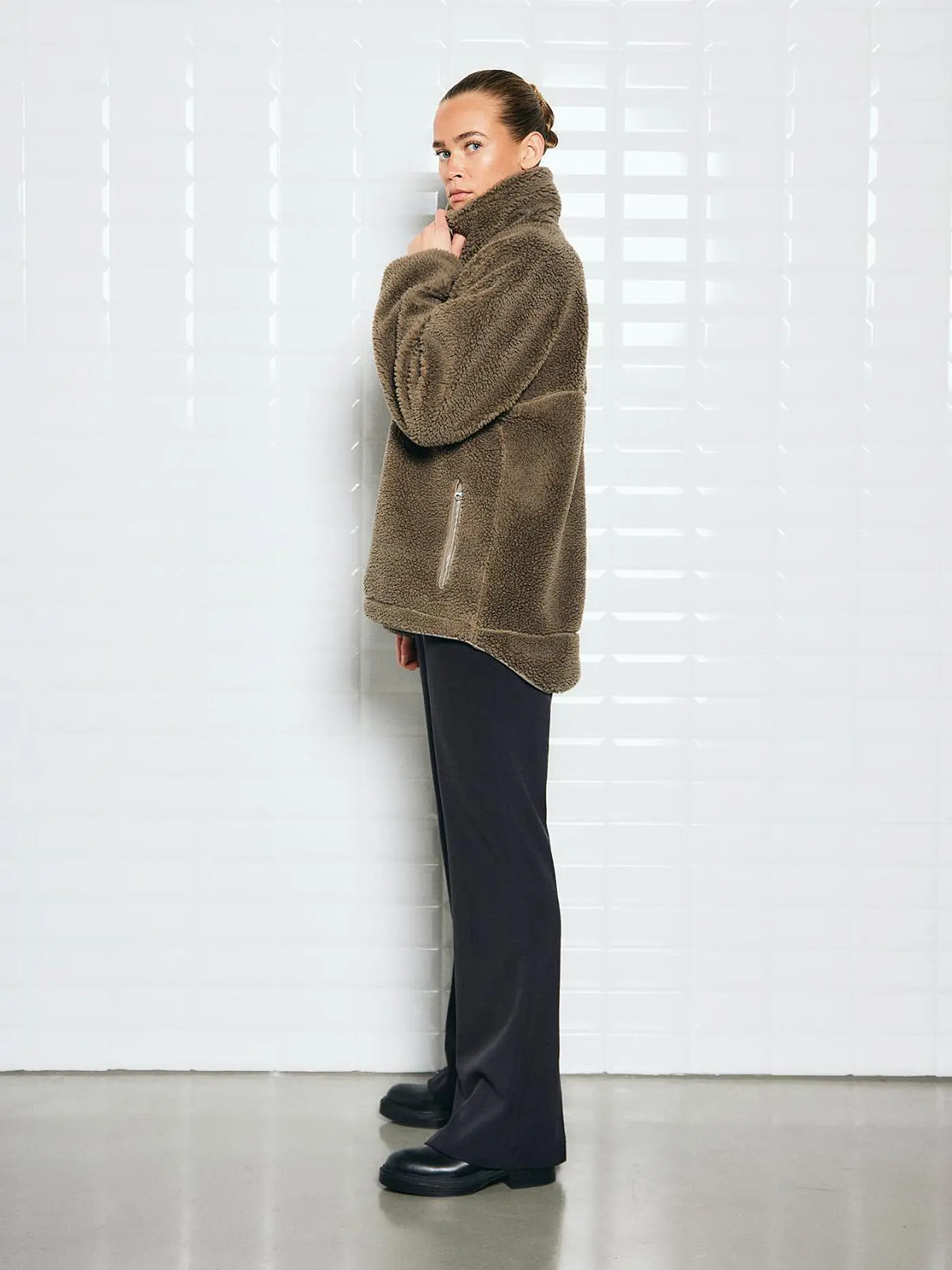WITHBLACK | Jacke in Felloptik PILE | hellbraun