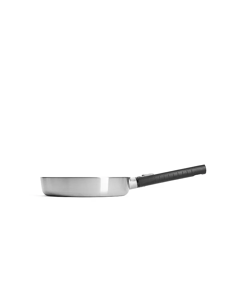 WOLL | Flachpfanne LOGIC STEEL 24cm/5cm Edelstahl | Silber