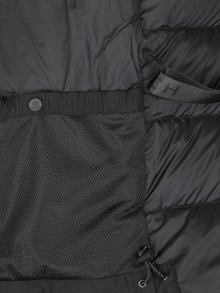 WOOLRICH | Daunenjacke Teton | schwarz