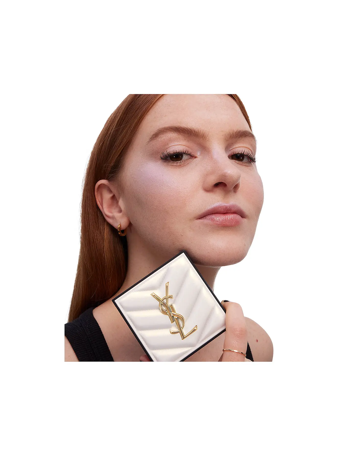 YVES SAINT LAURENT |  ALL HOURS HYPER LUMINIZE (69 Lavender Lust) | rosa